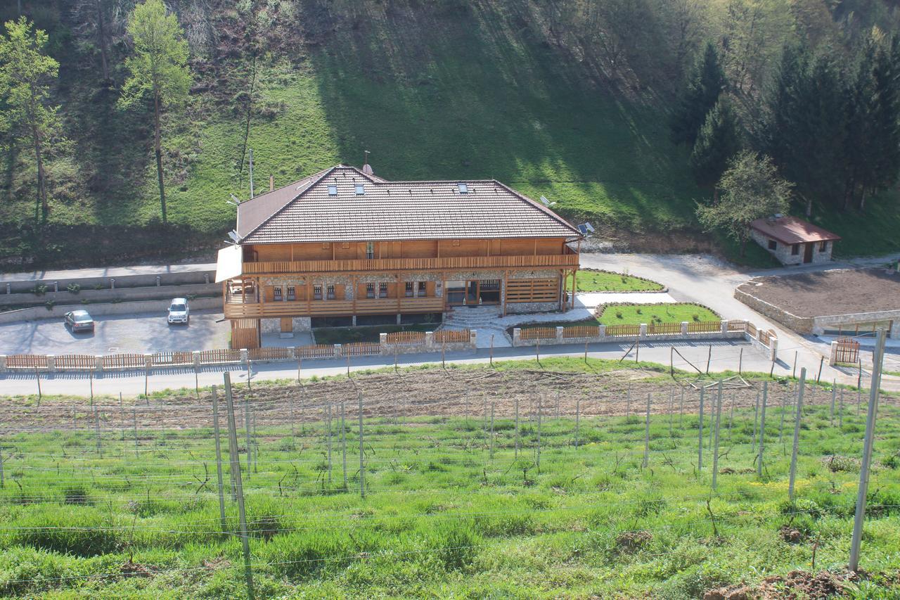 B&B Zlatna Nit Bosanska Krupa Exteriör bild