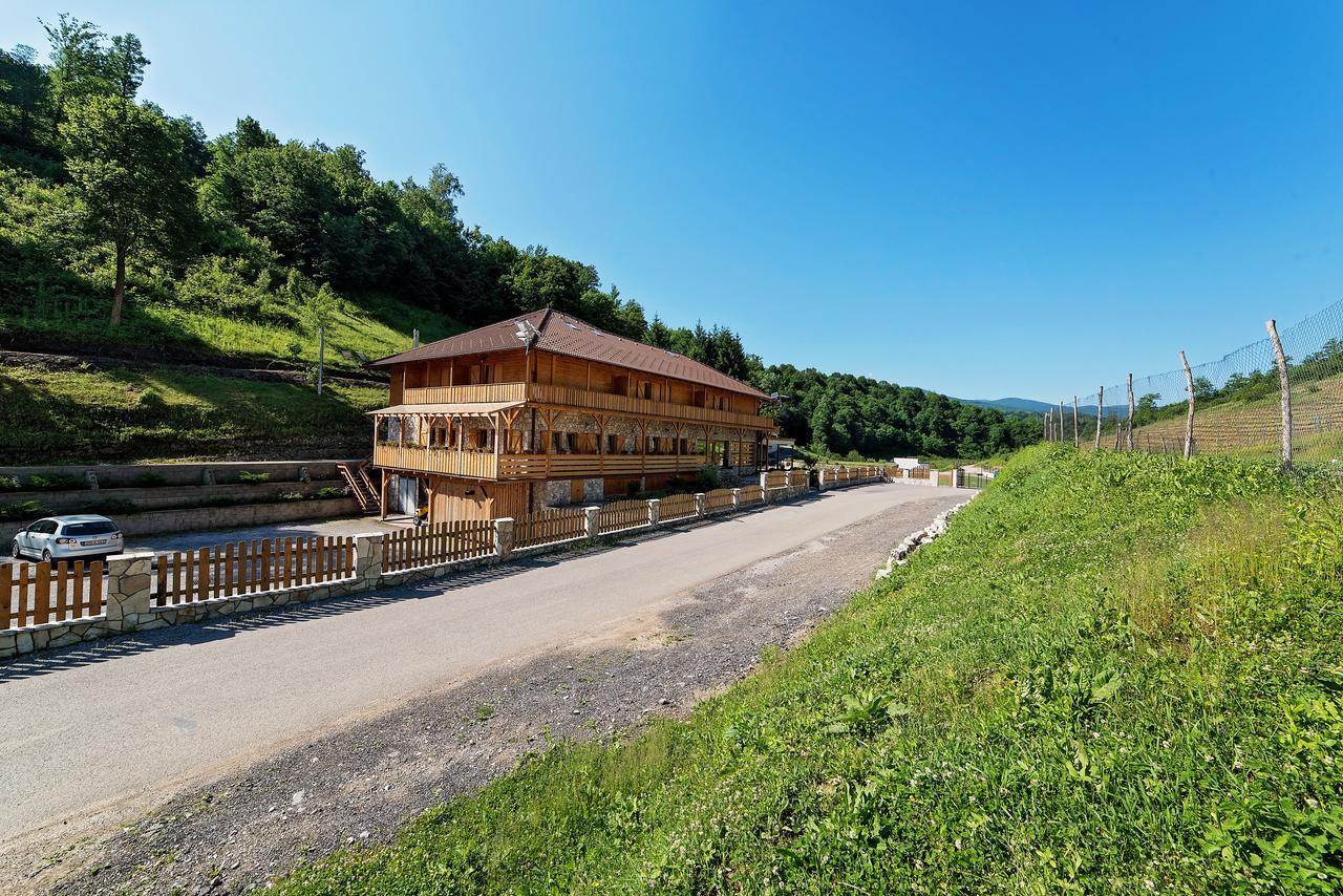 B&B Zlatna Nit Bosanska Krupa Exteriör bild