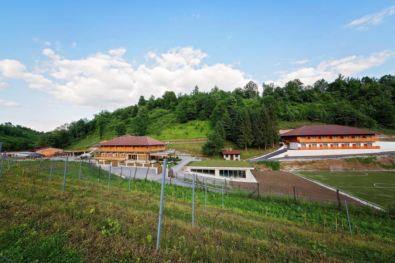 B&B Zlatna Nit Bosanska Krupa Exteriör bild
